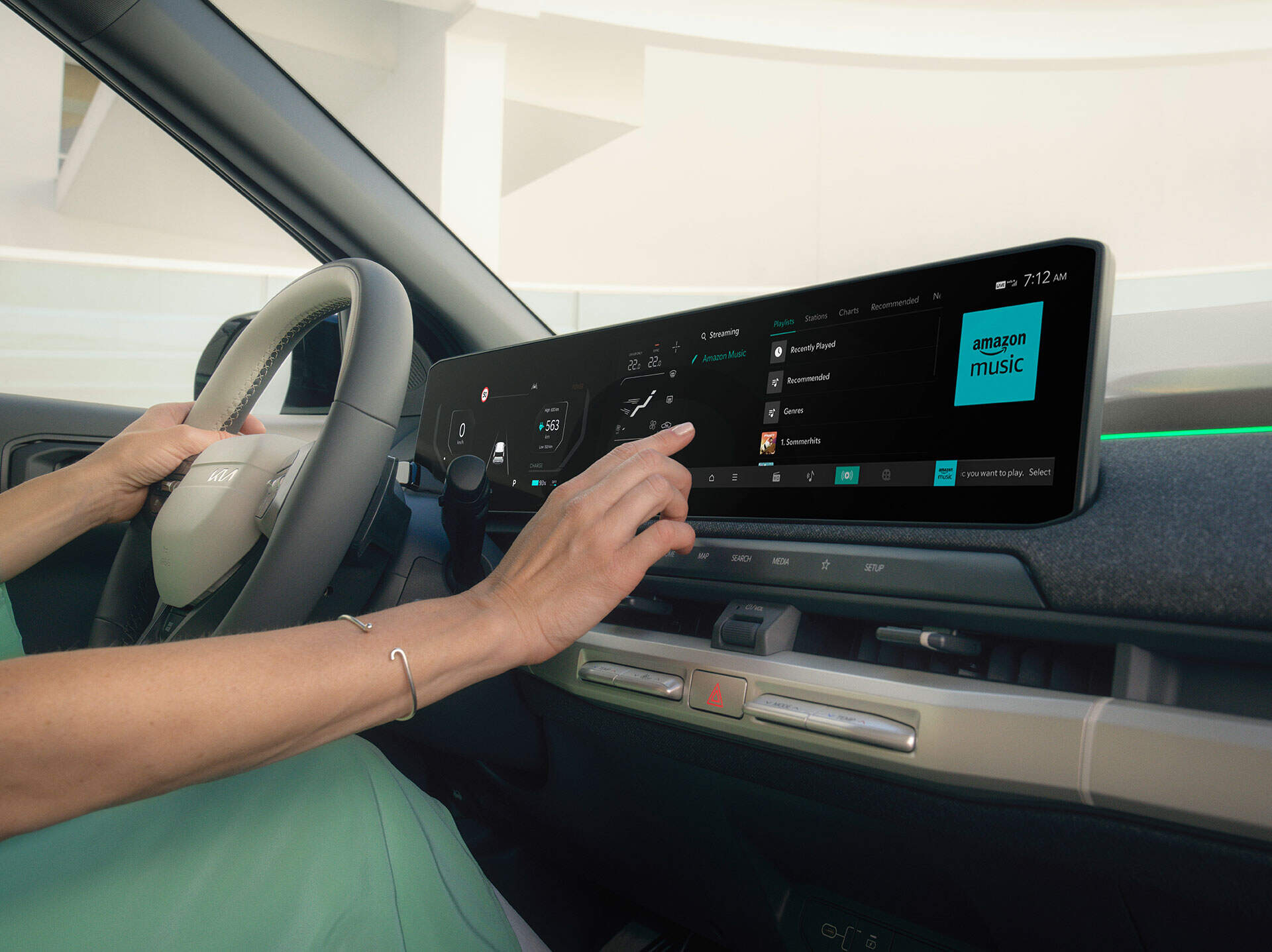 infotainment of EV3