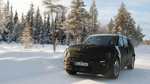 The Kia EV9´s driving performance offers no compromises in formidable ice conditions