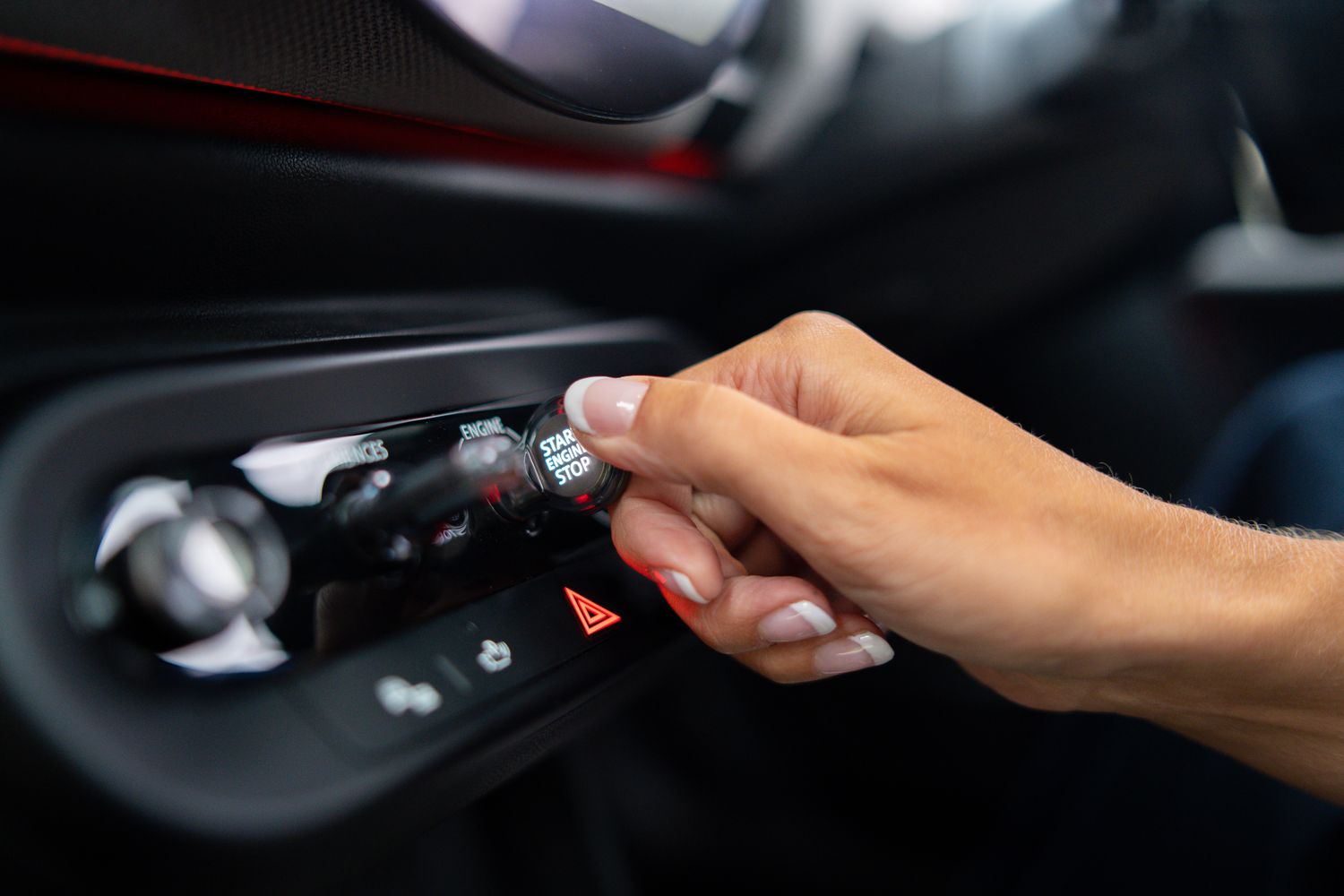 The dashboard design of the new MINI Cooper 5-Door.
