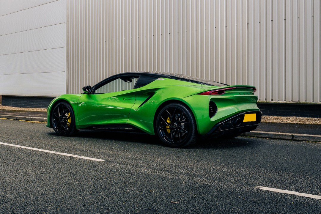 Lotus Emira EOS Green