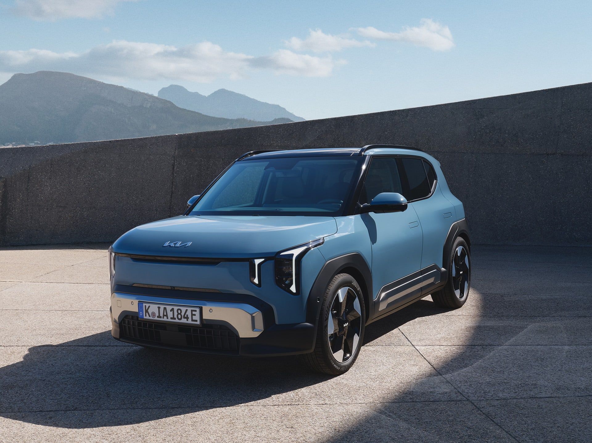 2026 KIA EV2 Buyer’s Guide: UK Specs, 281-Mile Range & Review