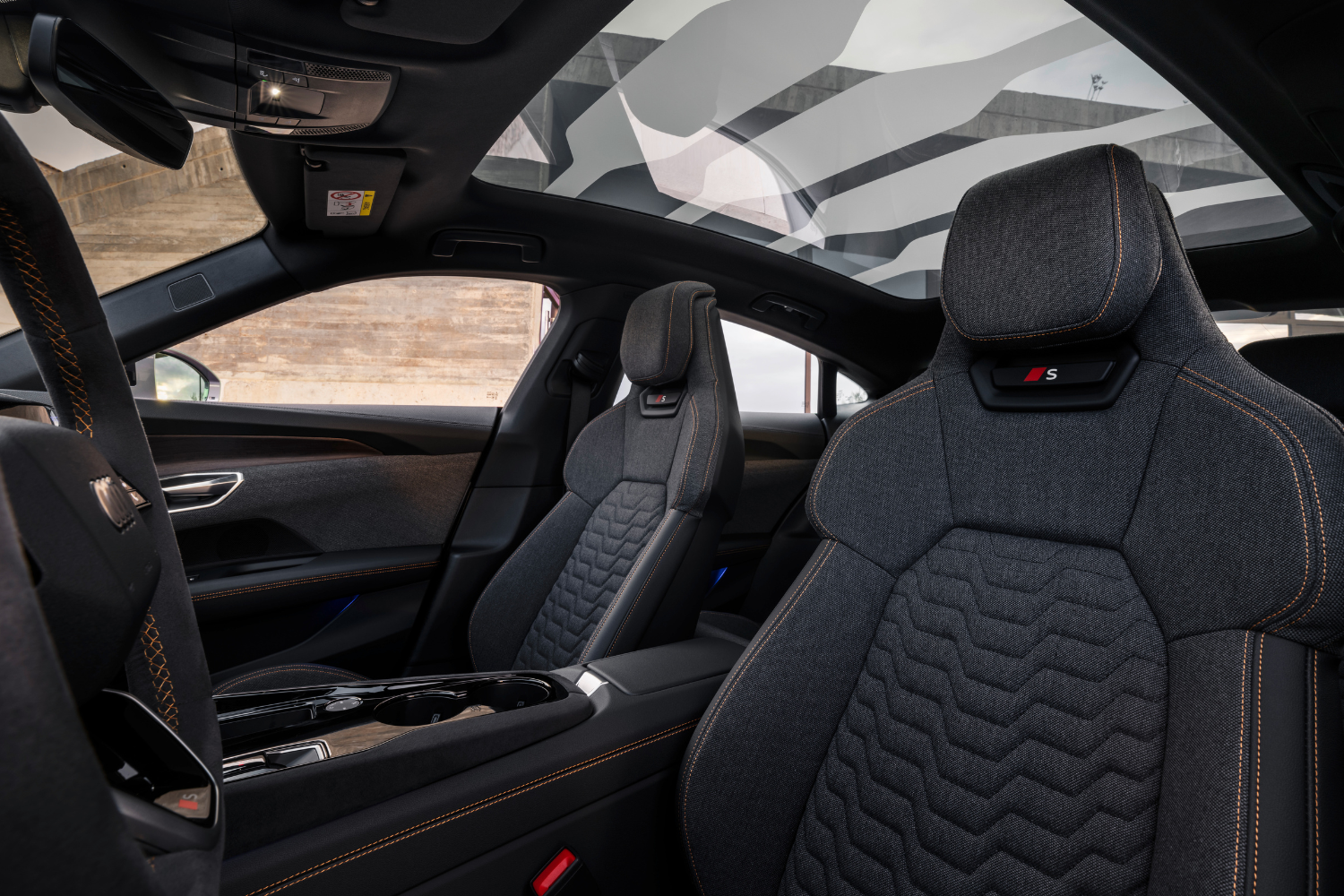 The sport trimmed artificial leather interior seats of the new Audi S e-tron GT.