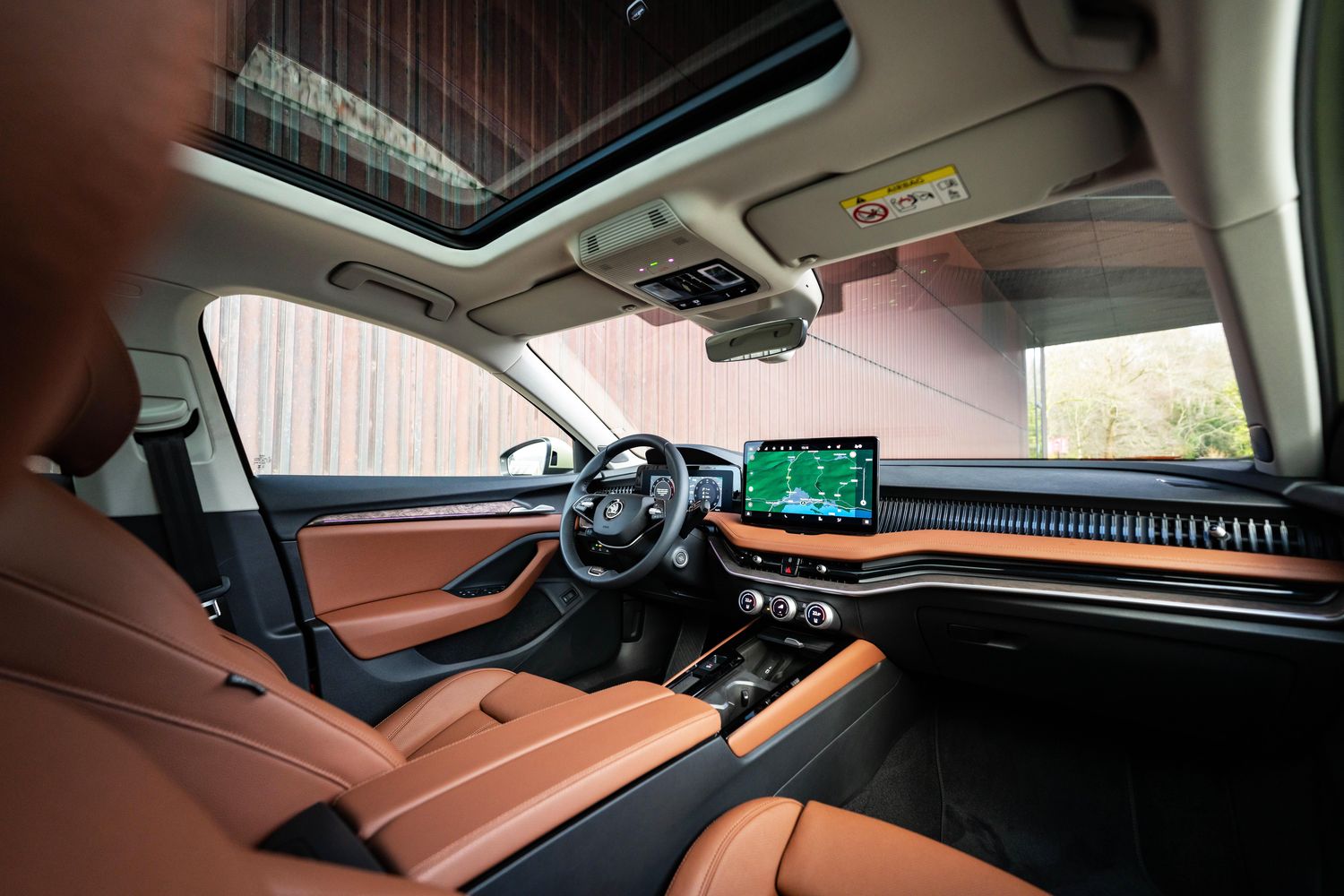 Interior view of the new Skoda Superb Estate. Featuring the latest technology and centre console.