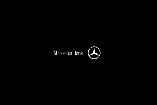 Mercedes-Benz EQS Saloon