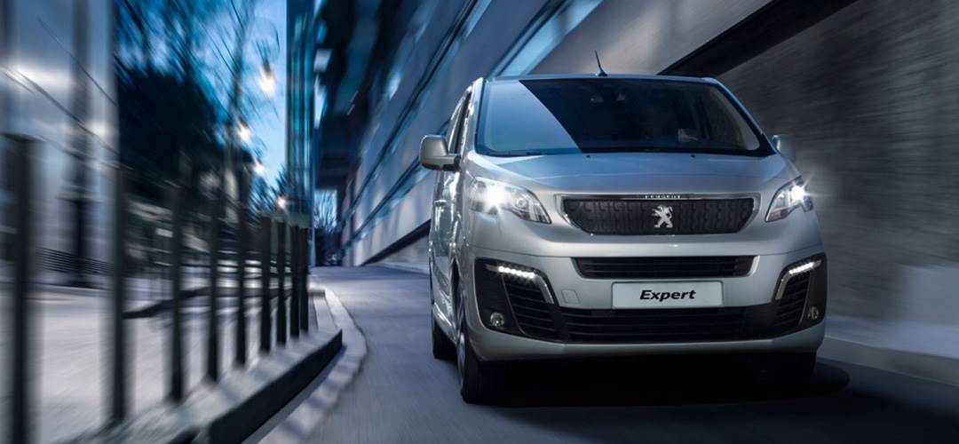PEUGEOT EXPERT VAN BUYER'S GUIDE | FEATURES, MODELS, PRICING RELIABILITY, PAYLOAD & LOTS MORE