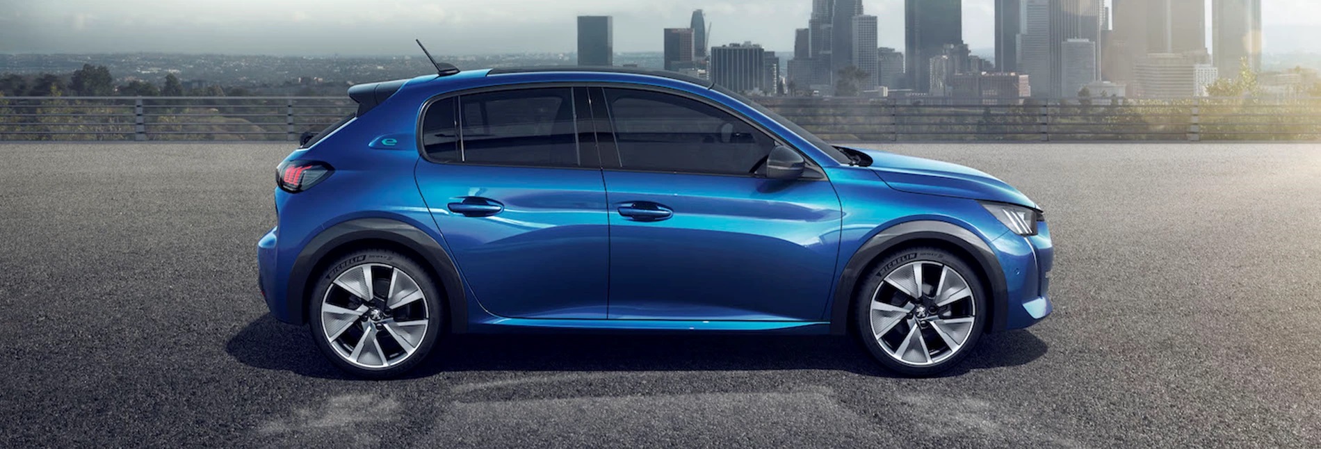 blue peugeot 208