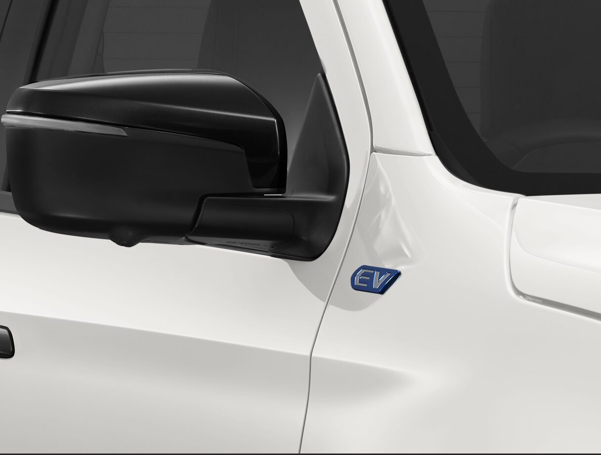D-Max eV-Cross