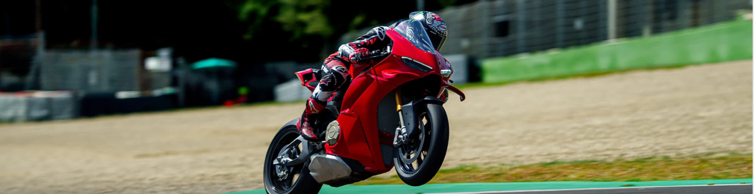 Panigale V4