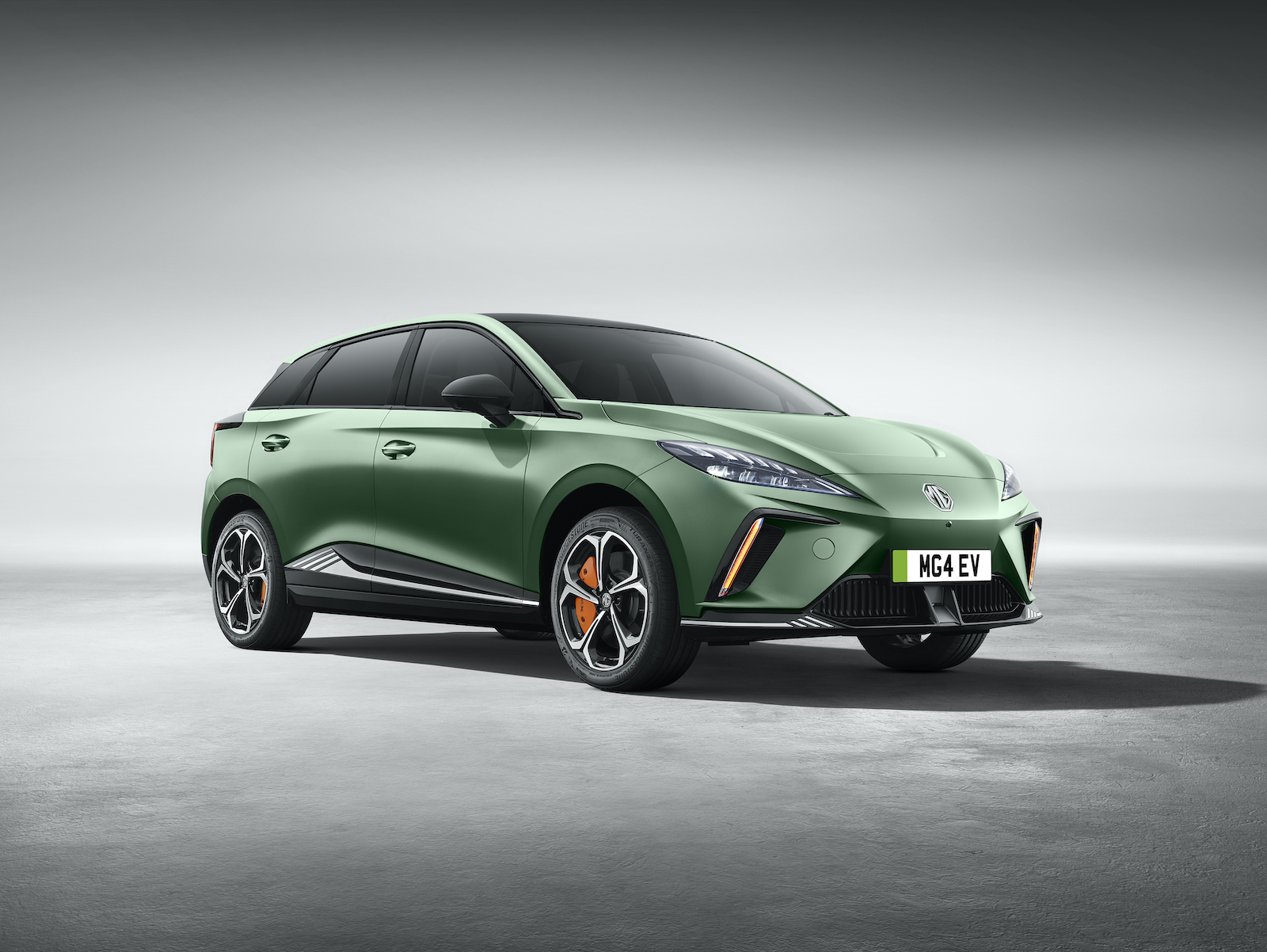 MG | THRILLING MG4 EV XPOWER ARRIVES AT HAWKINS