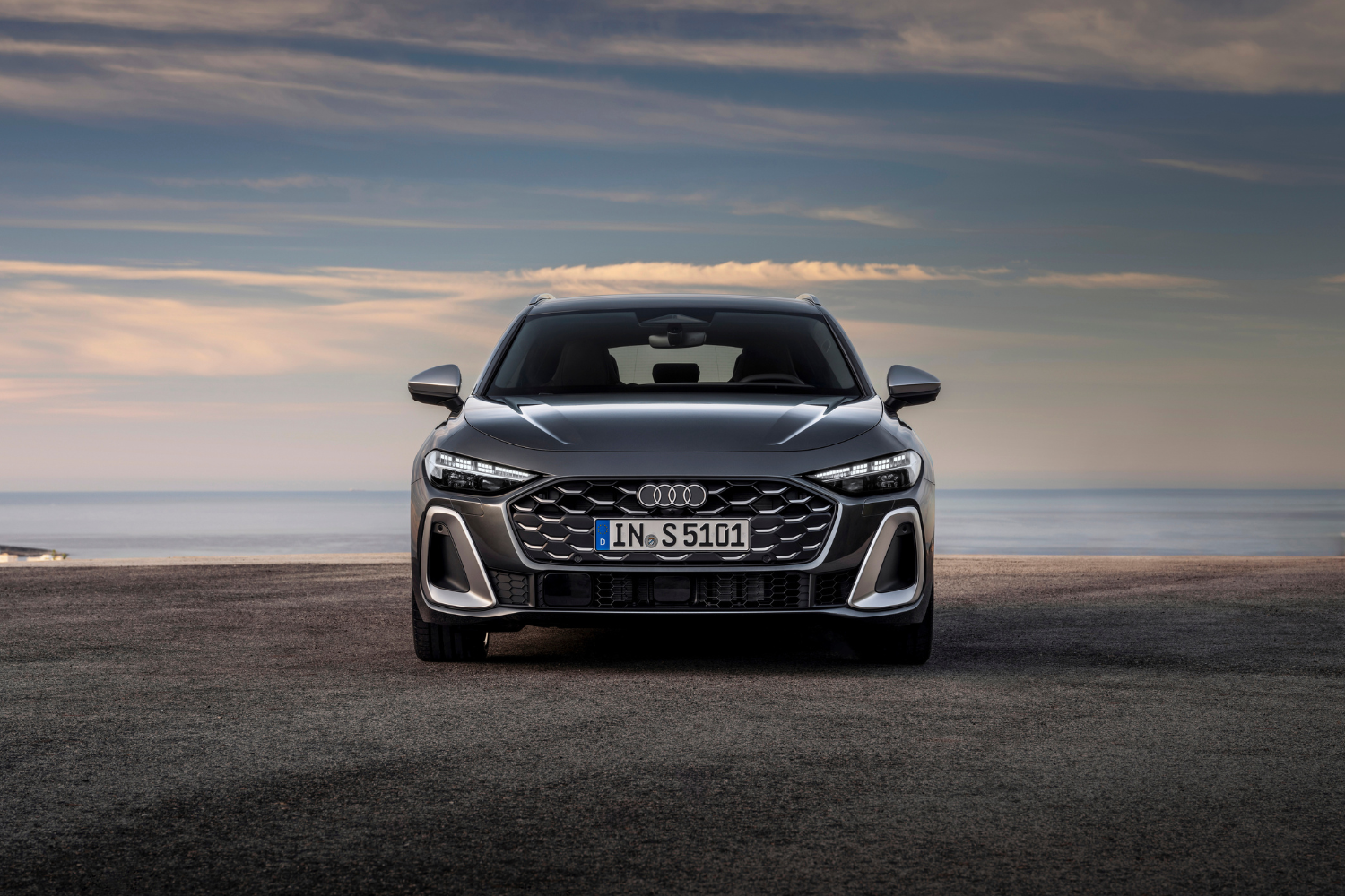 The new Audi S5 Avant.