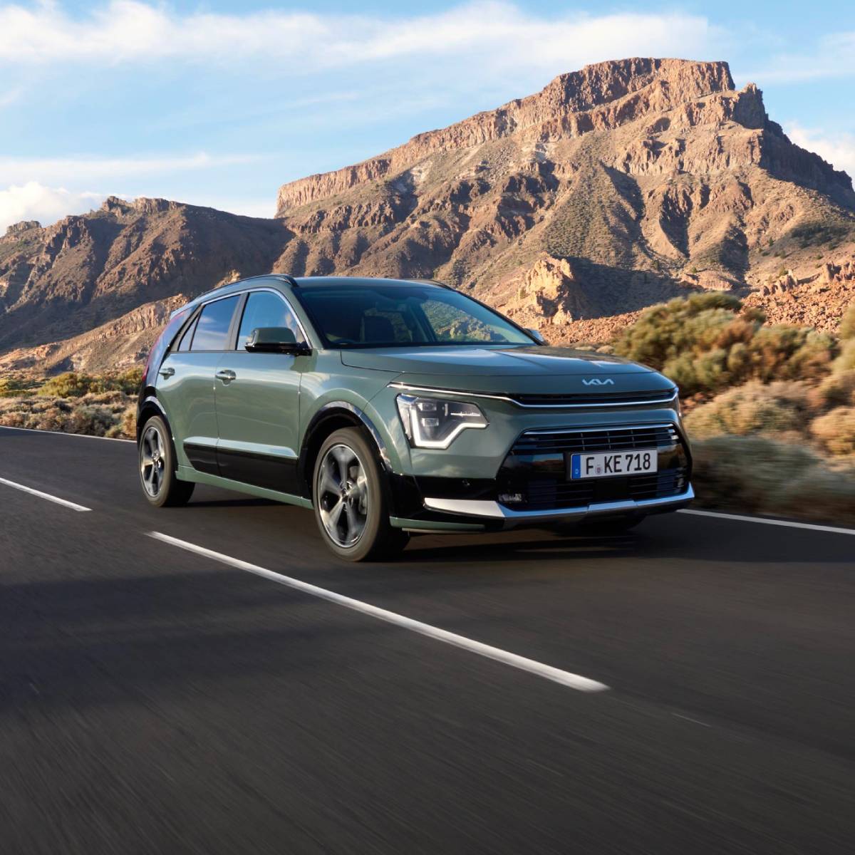 Kia Niro on the road