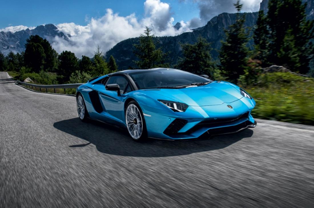 aventador spyder price