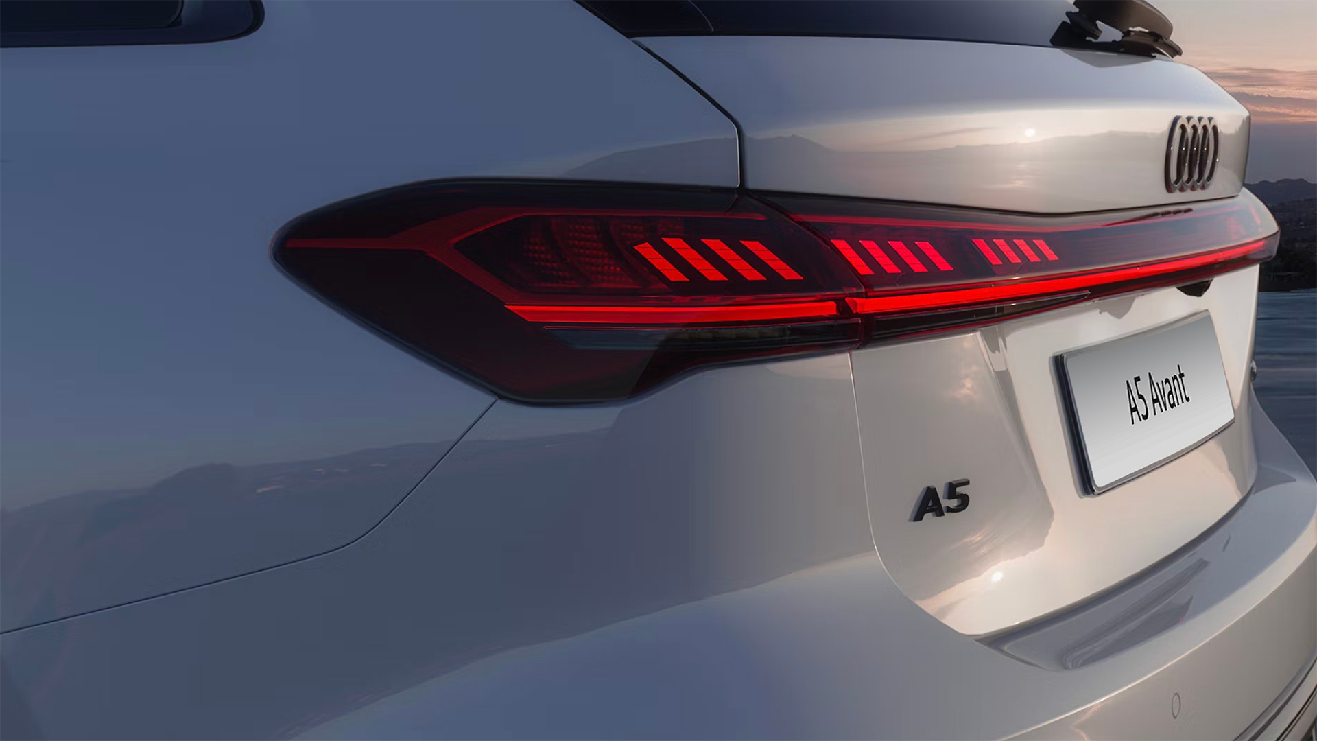 New A5 Avant e-hybrid