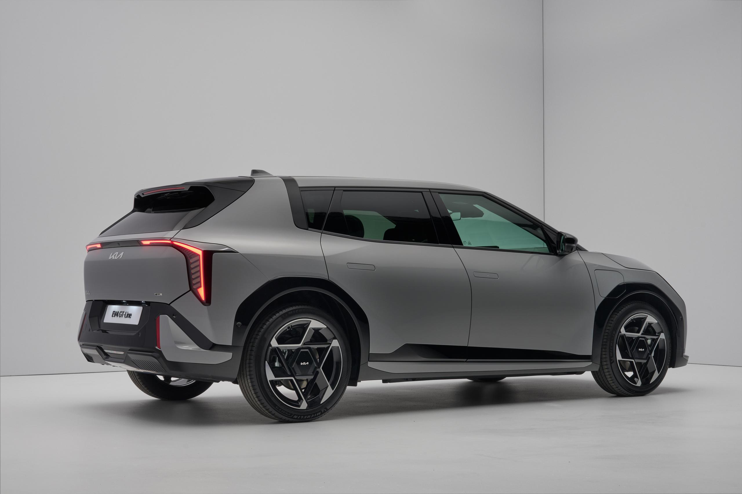 Kia EV4
