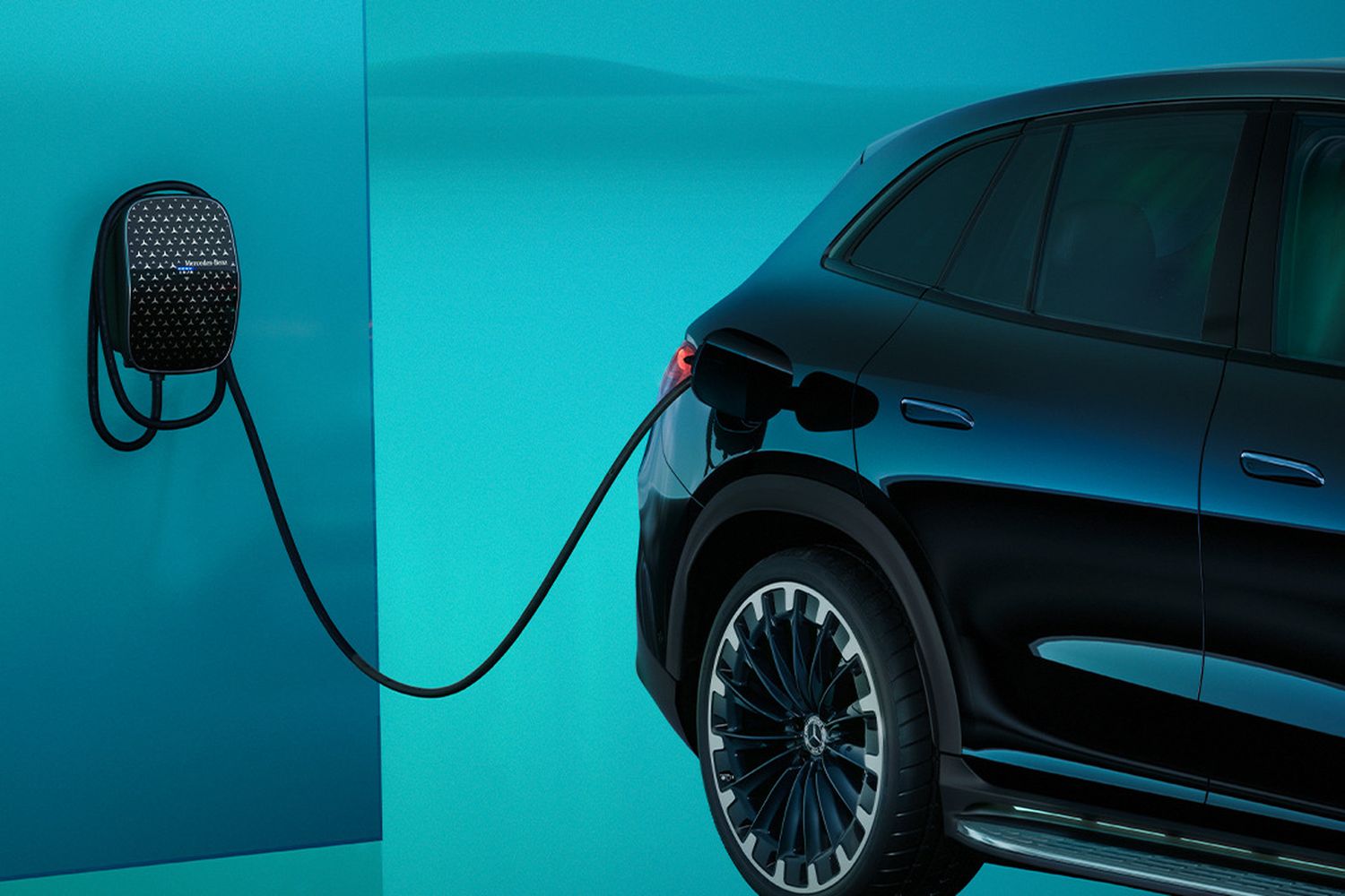 Electric and Hybrid Mercedes-Benz