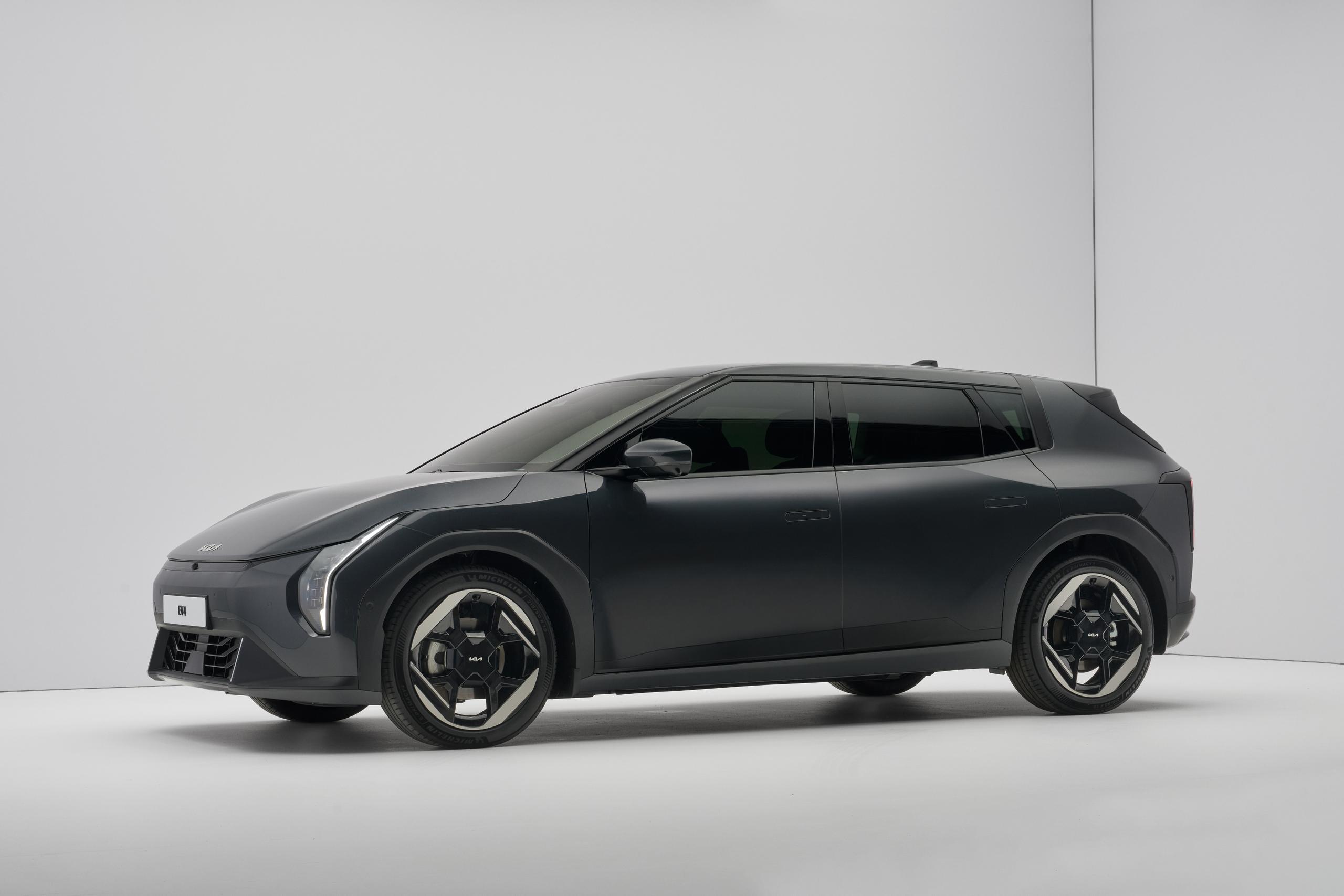 Kia EV4