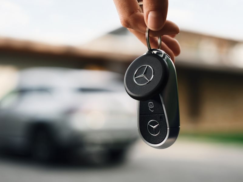 Mercedes-Benz Tracking Tag