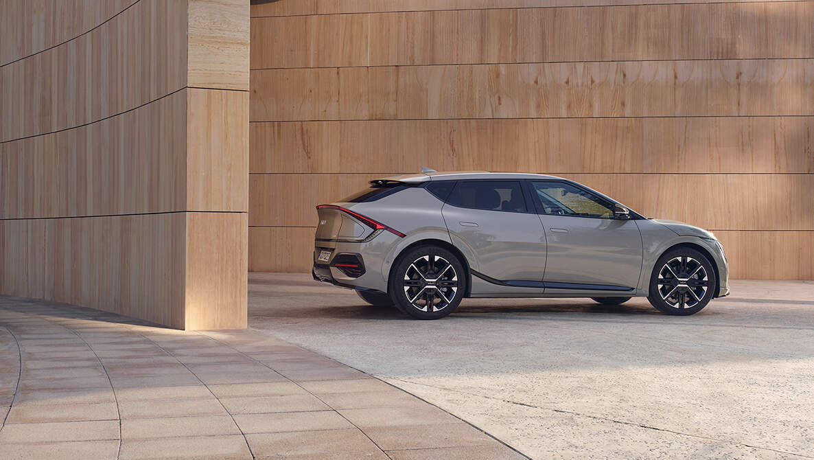 EV6