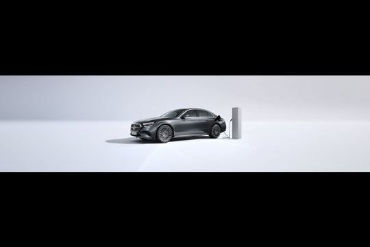 Mercedes-Benz E-Class Saloon