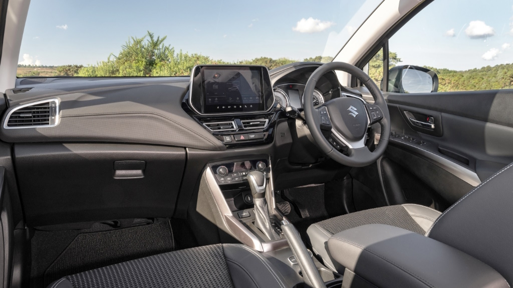 interior of suzuki s-cross