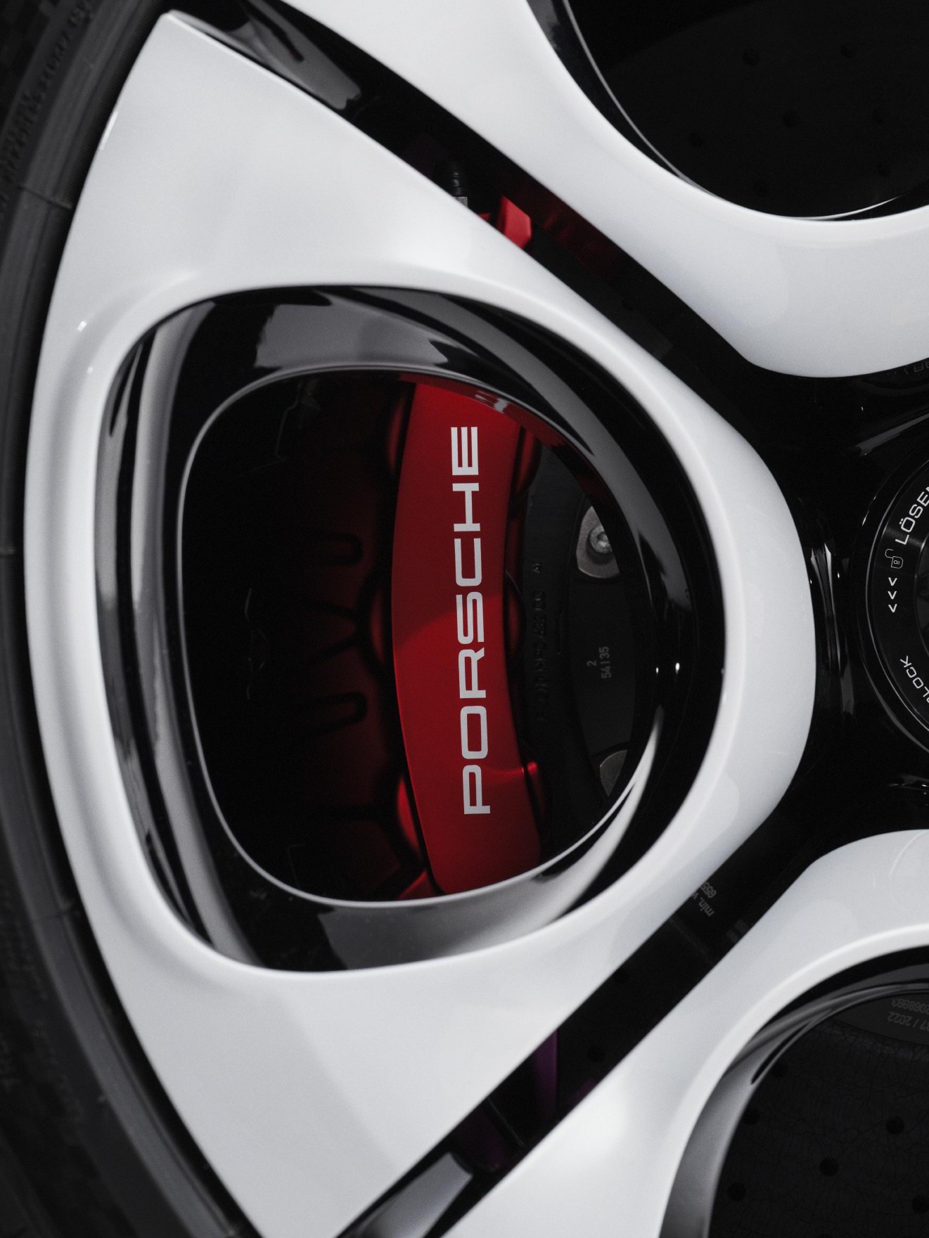 Porsche Mission S