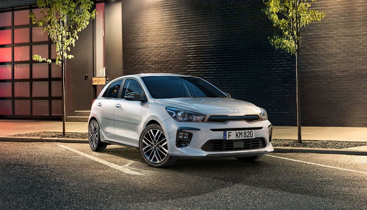 KIA Rio White