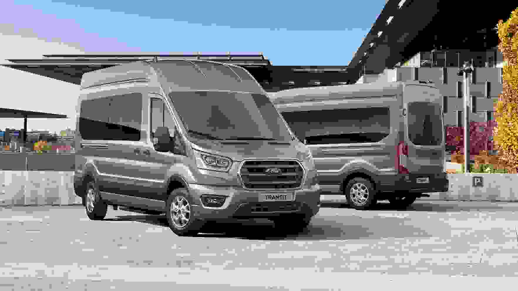 Side view of the Ford Transit Minibus from £20,329.64