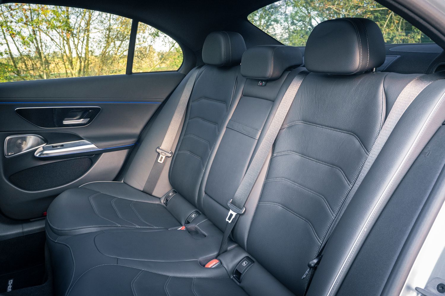 E Class Saloon interior