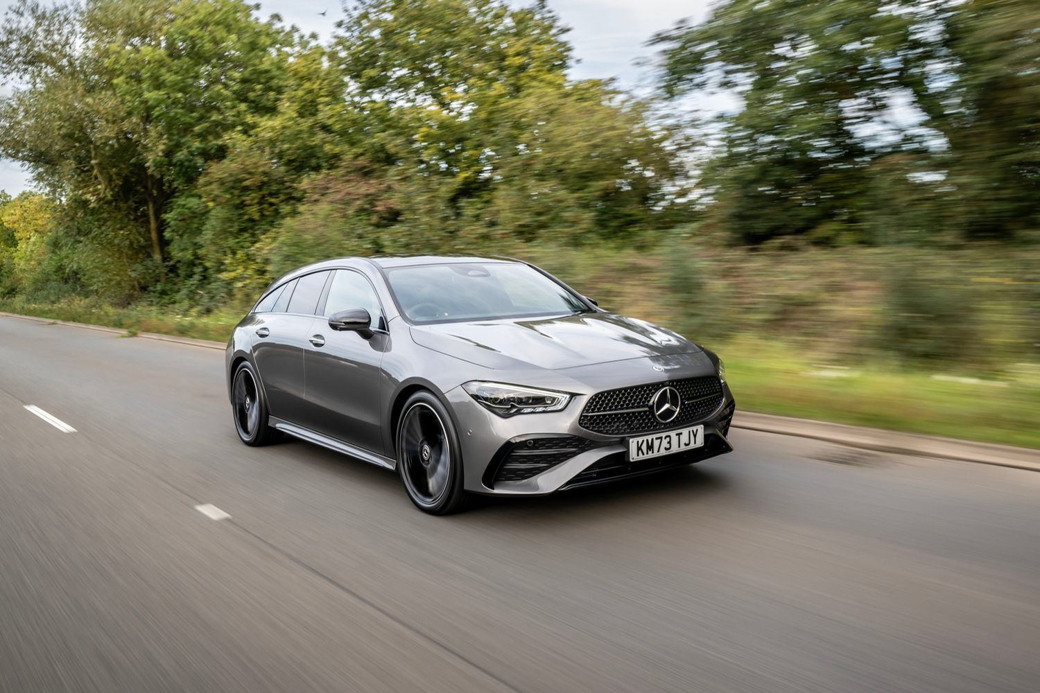 CLA Shooting Brake side driving view