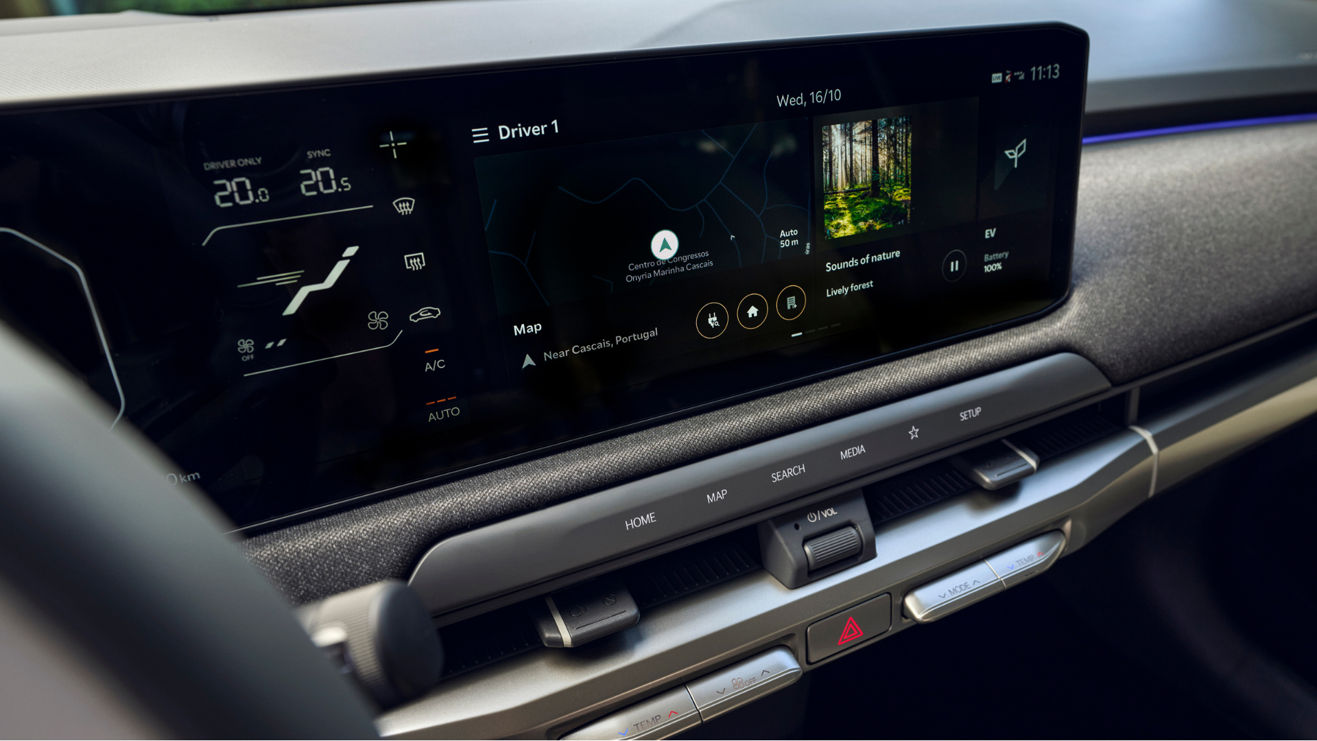 upclose of Kia's infotainment