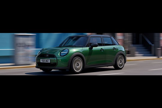 MINI Cooper 5-Door