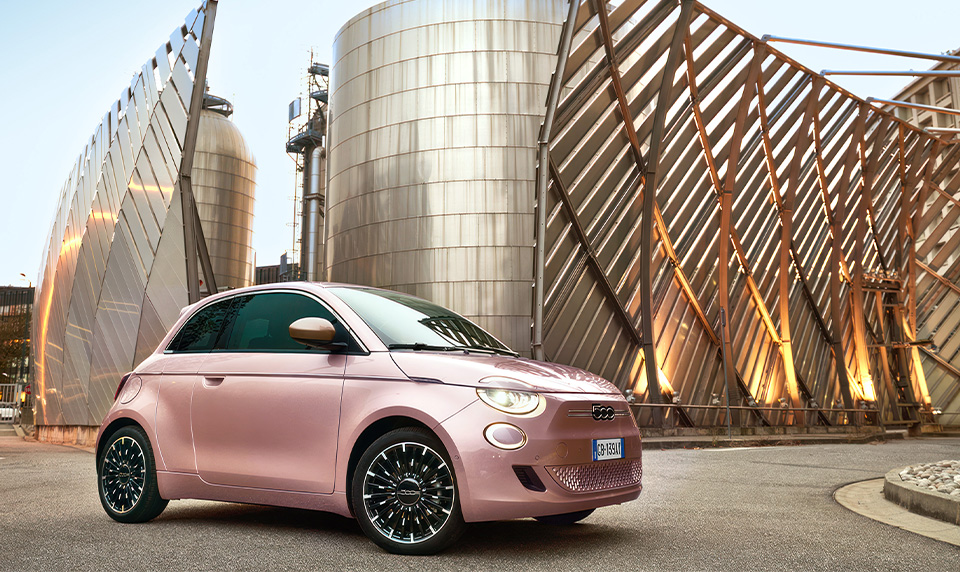 pink abarth 500e
