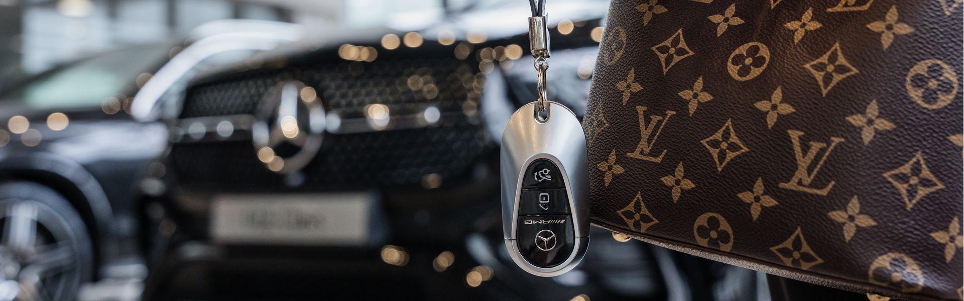 Experience Mercedes-Benz