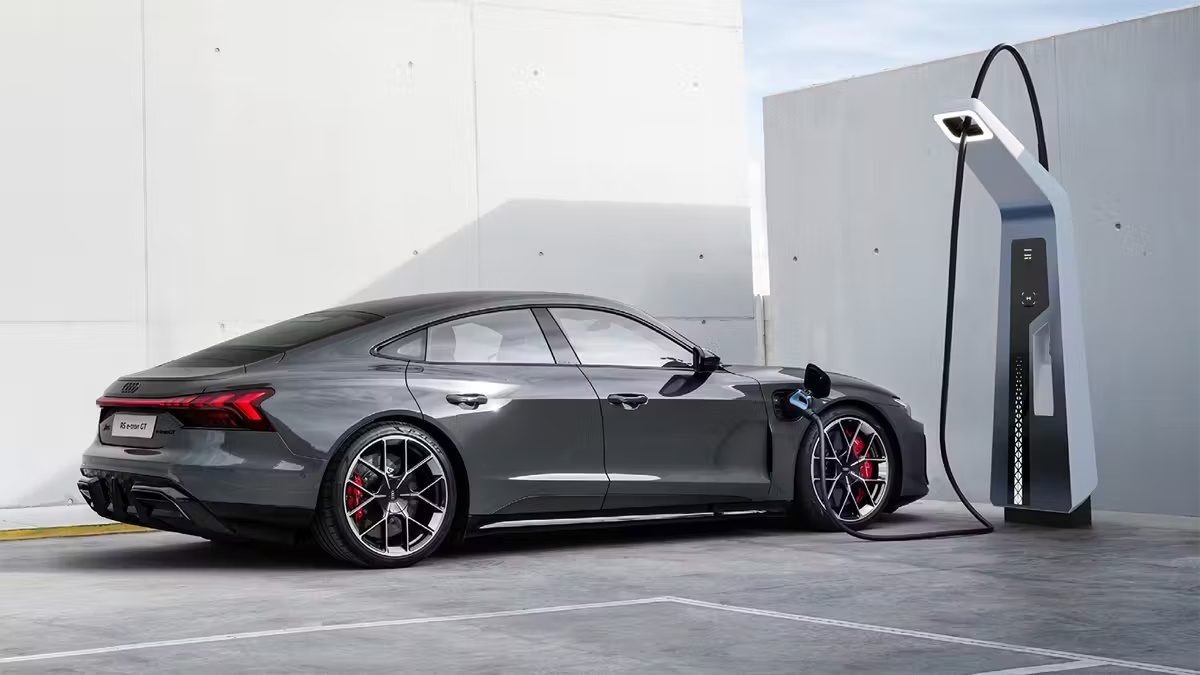 New RS e-tron GT