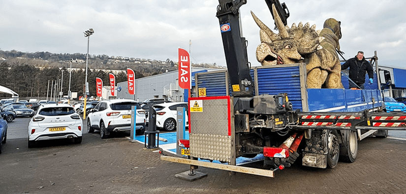 Day’s Motorpark Donate Lifesize Dinosaurs to Swansea Council