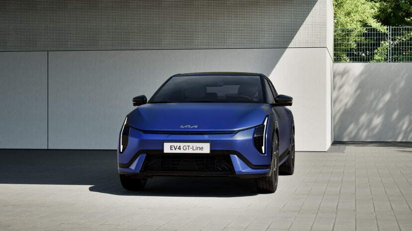front view of kia ev4