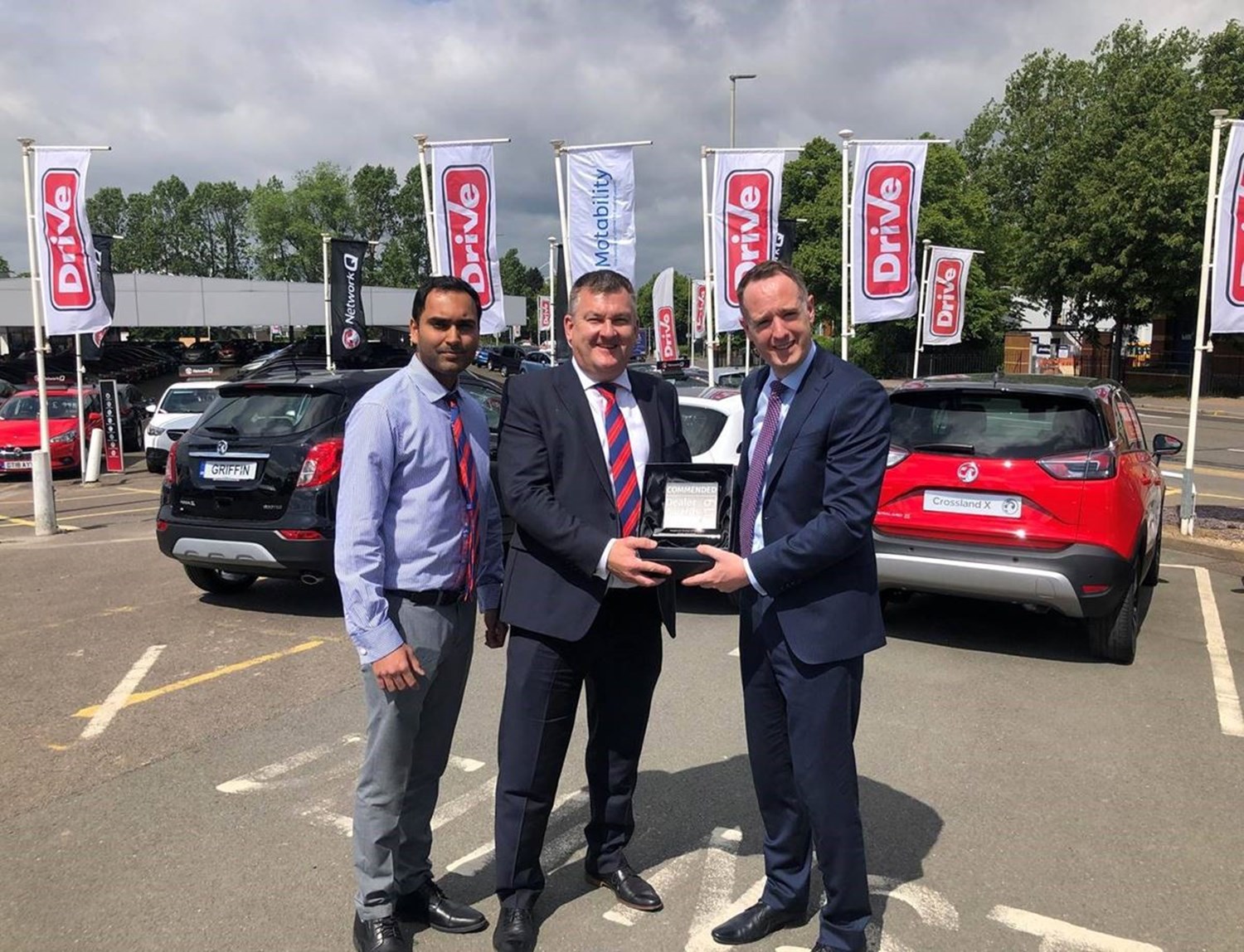 Drive vauxhall celebrates commendation in national awards Drive Vauxhall