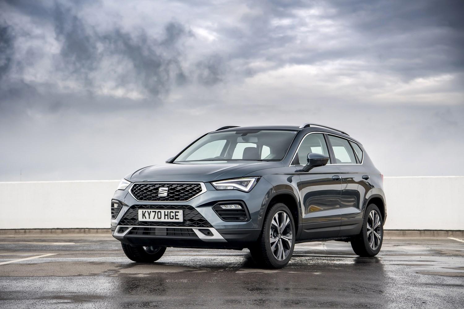 Grey SEAT Ateca Front Side View