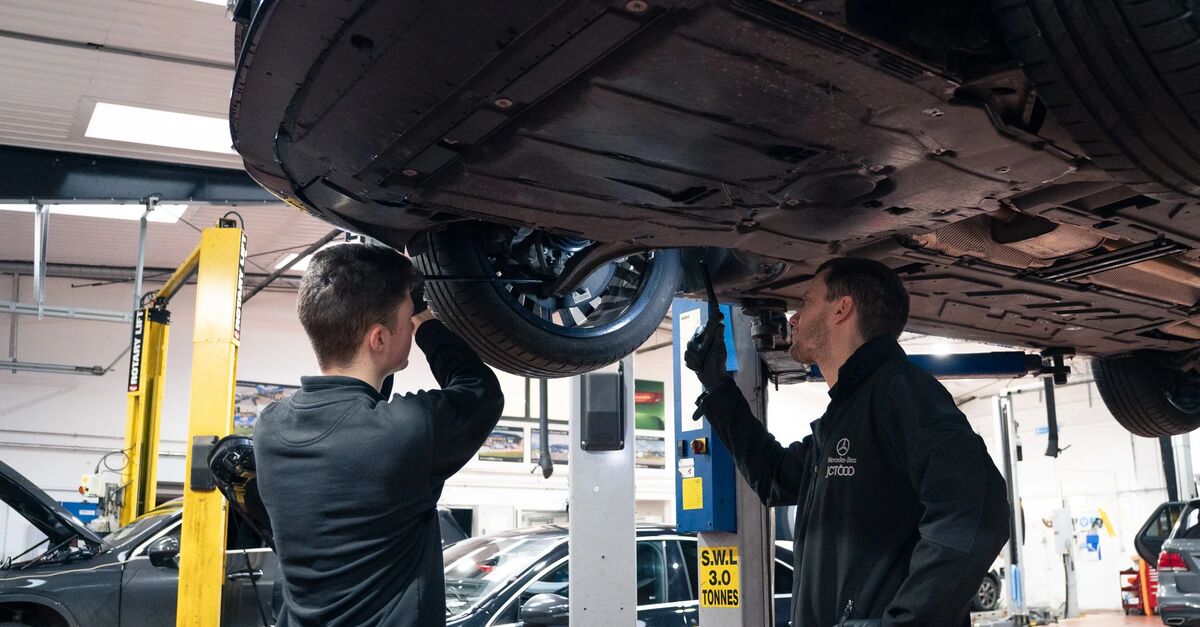 Apprentice and mentor at Mercedes-Benz of Harrogate