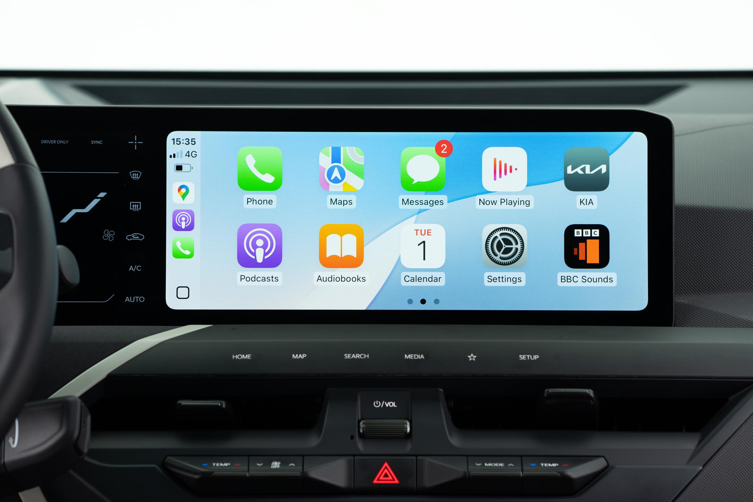 car play  in Black Kia EV5