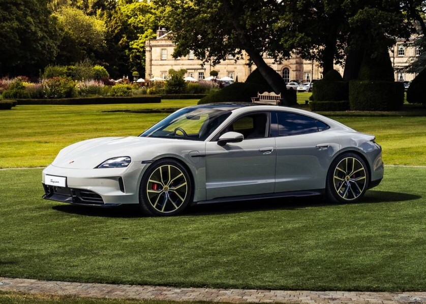 Porsche Taycan