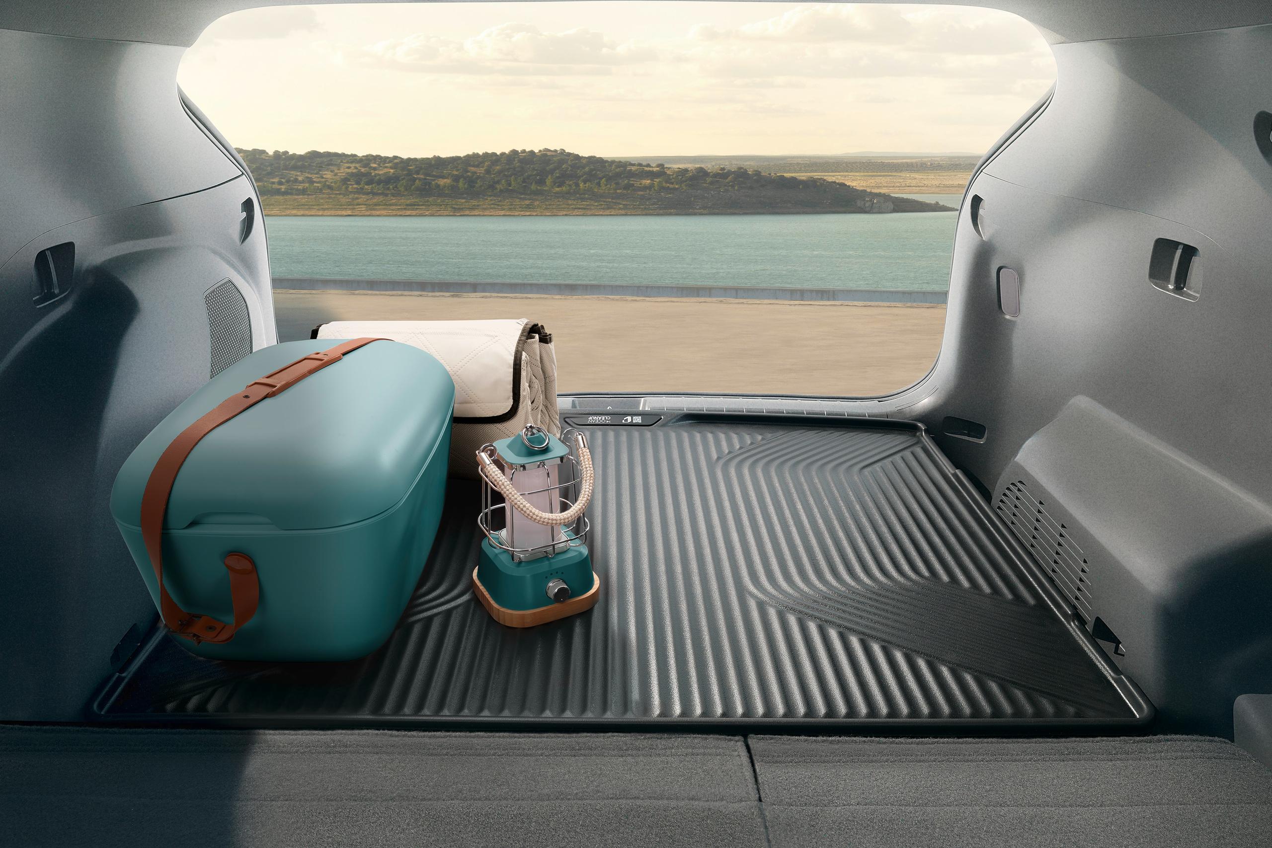 Kia's limited trunk liner