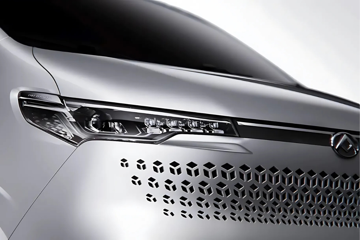 front Grill of Maxus Deliver 7