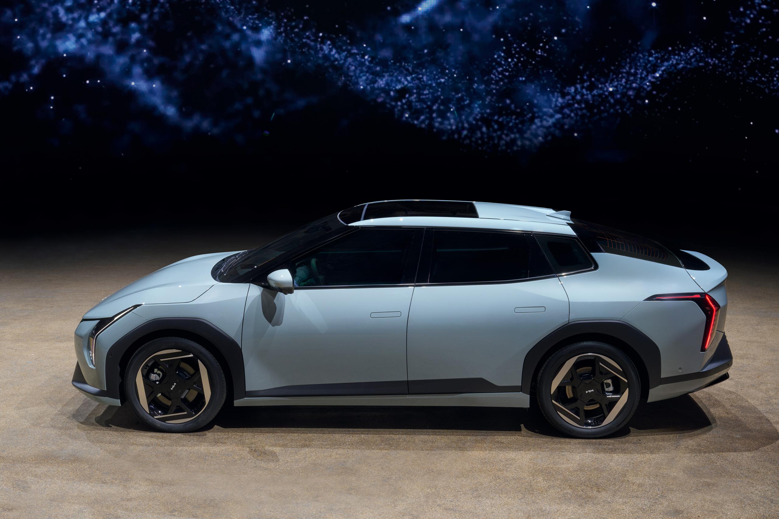Kia EV4 fastback