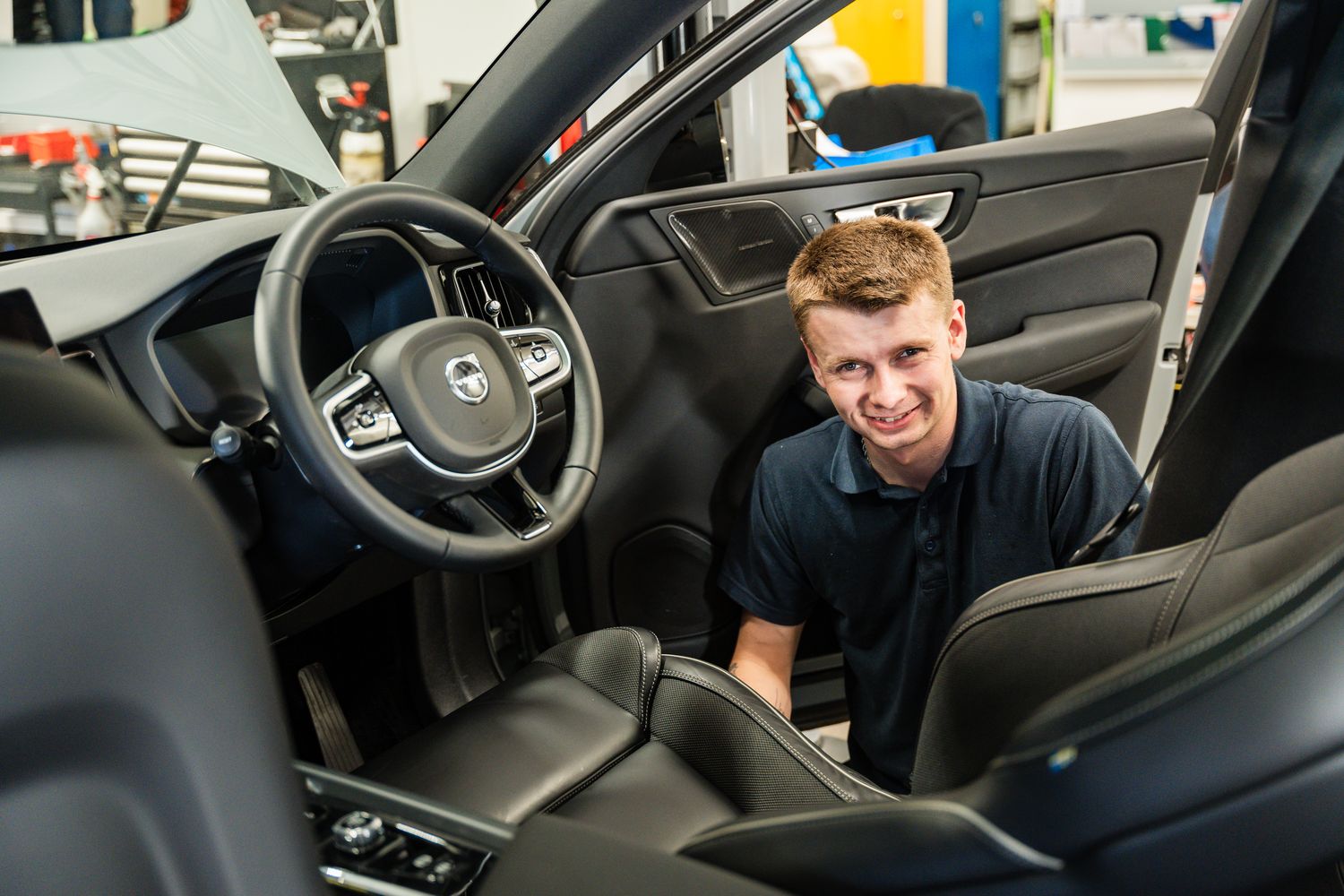 Volvo Accident Assistance at Agnew Volvo Belfast