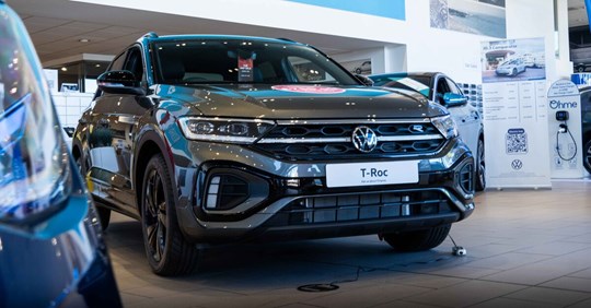What are the Benefits of High-Seated Cars?