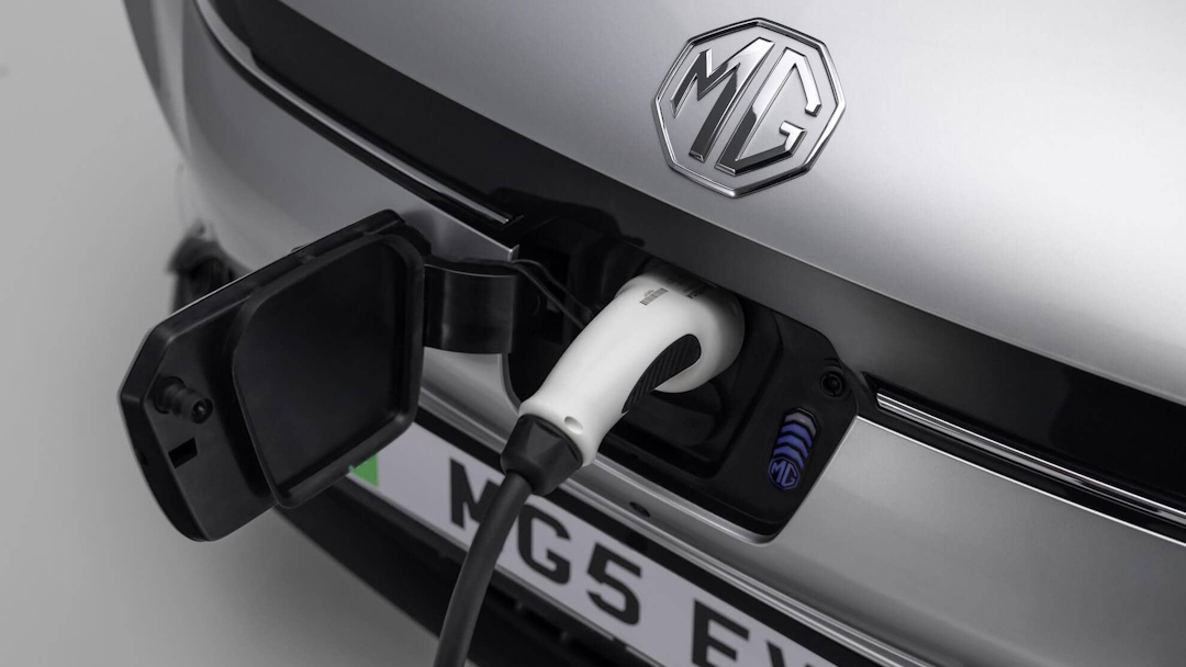 mg electric charging