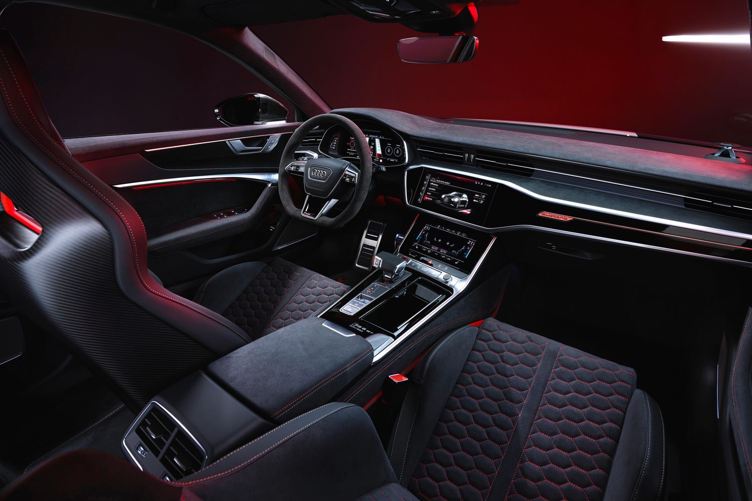 Interior view of the Audi RS6 Avant GT, close-up of the front seats and centre console