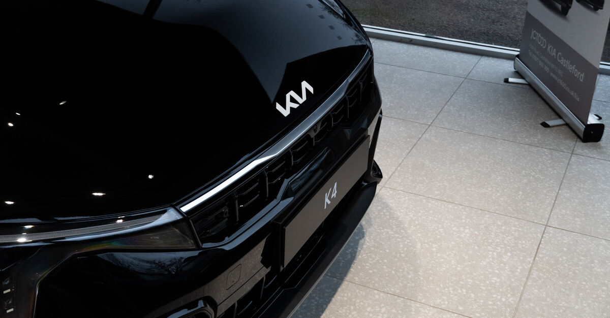 Kia K4
