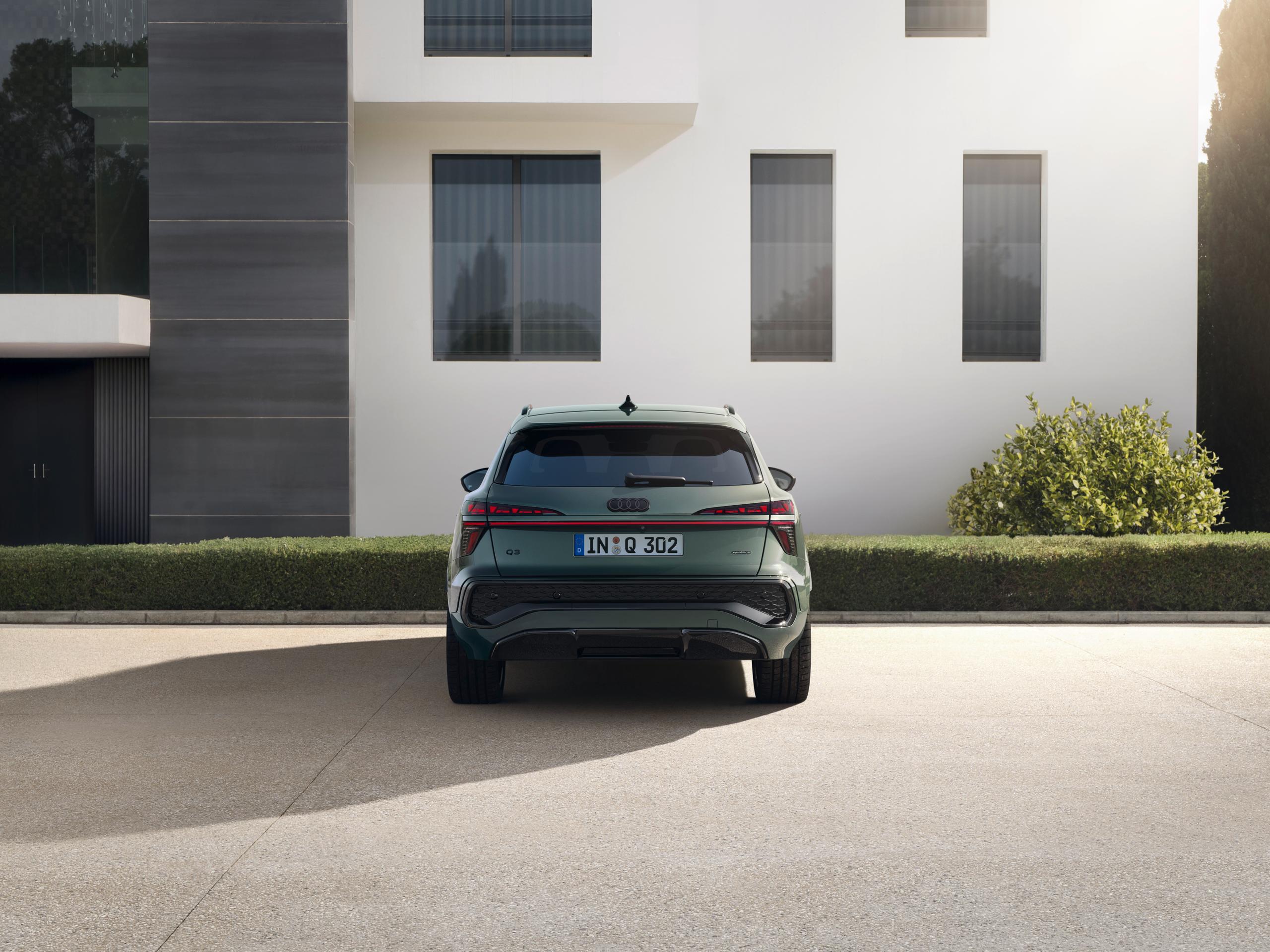 Q3